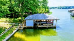 5306 Spinnaker Way (Blue Sails)