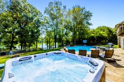 6600 Sunrise Bay (LesLee at Lake Anna)