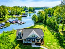 959 Lake Forest (Blue Lake Haven)