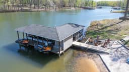 1729-LakeForestHaven