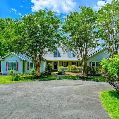 5306 Spinnaker Way (Blue Sails)