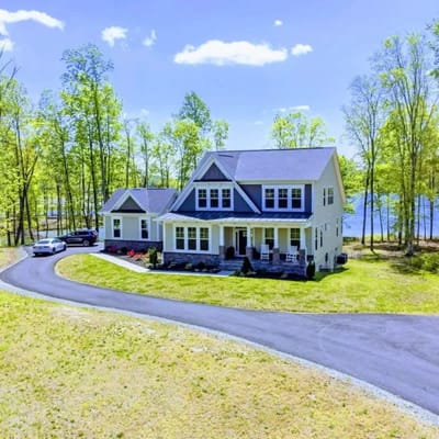 54 Fairview (Blue Heron Hideaway)