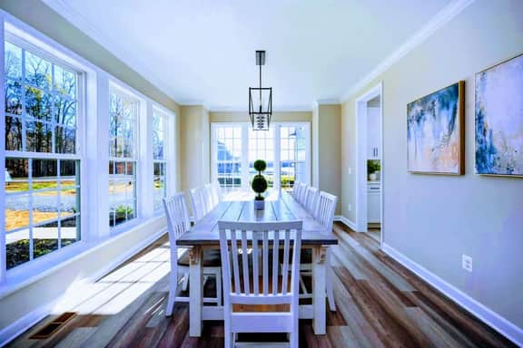 928 Fairview (Private Cove)