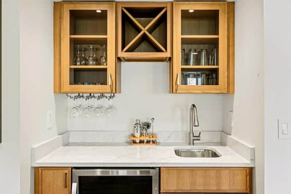 194 Becky Court (Sunset Lux)