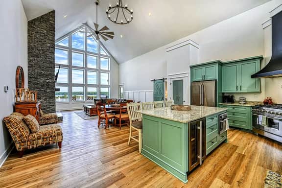 60 Marys Way (Captain's Quarters)