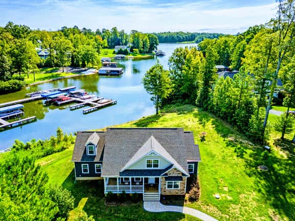 959 Lake Forest (Blue Lake Haven)