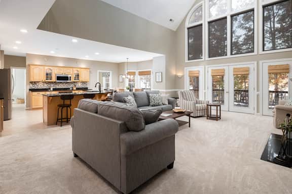 2724 (Quiet Oaks)