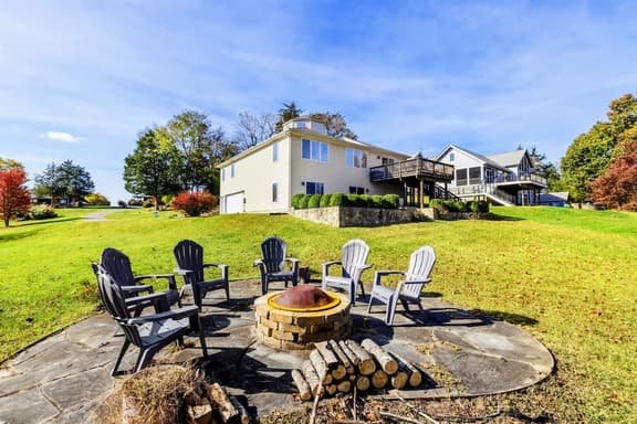 37 Stonewall Ct (Home Base)