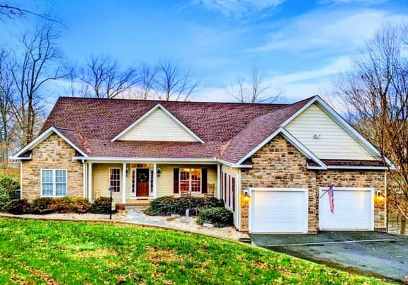 165 Maple Springs Court (Heron's Landing)
