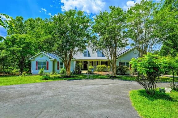5306 Spinnaker Way (Blue Sails)