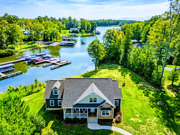959 Lake Forest (Blue Lake Haven)