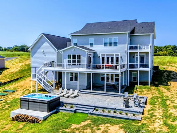 370 Rock Island (Rock Island Luxury)